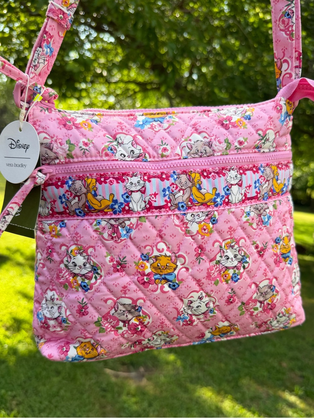 Vera Bradley Disney Aristocats Original Zip Hipster Crossbody NWT - Picture 2 of 14